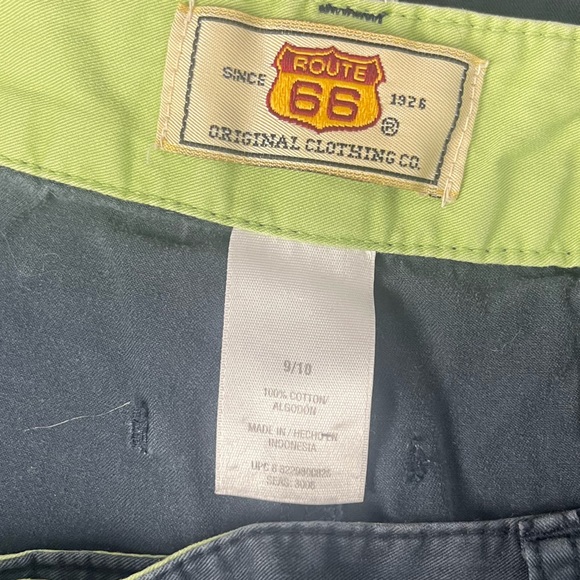 Y2K Cargo Capris - Picture 5 of 5